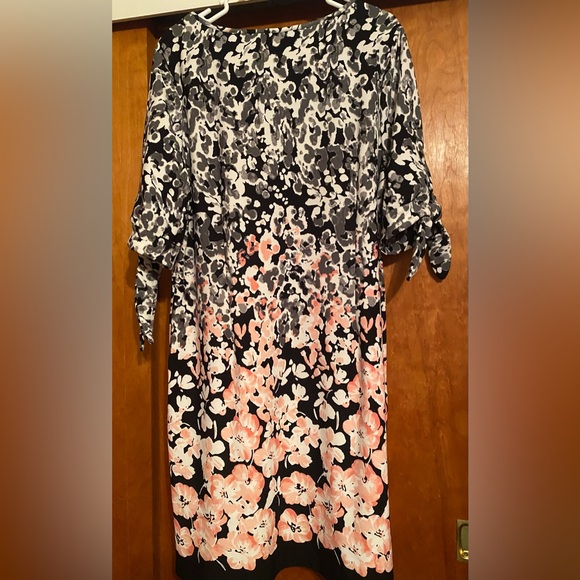 Ile New York Dresses & Skirts - Floral Print Tie-Sleeve Dress - Black, Grey & Pink
